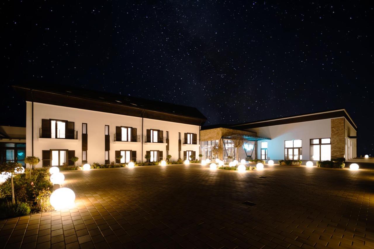 Crama Jelna Resort & Spa Orheiu Bistriţei Екстериор снимка