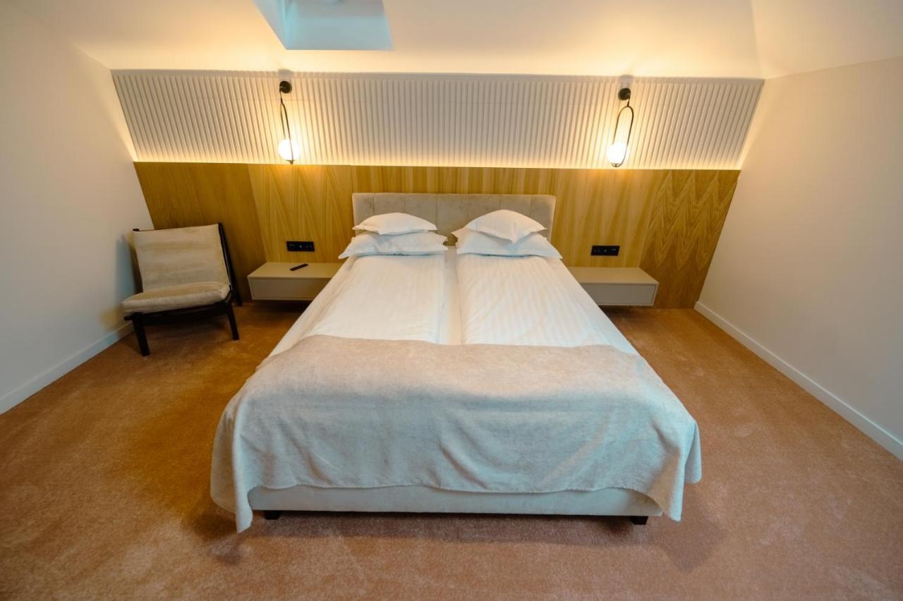 Crama Jelna Resort & Spa Orheiu Bistriţei Екстериор снимка